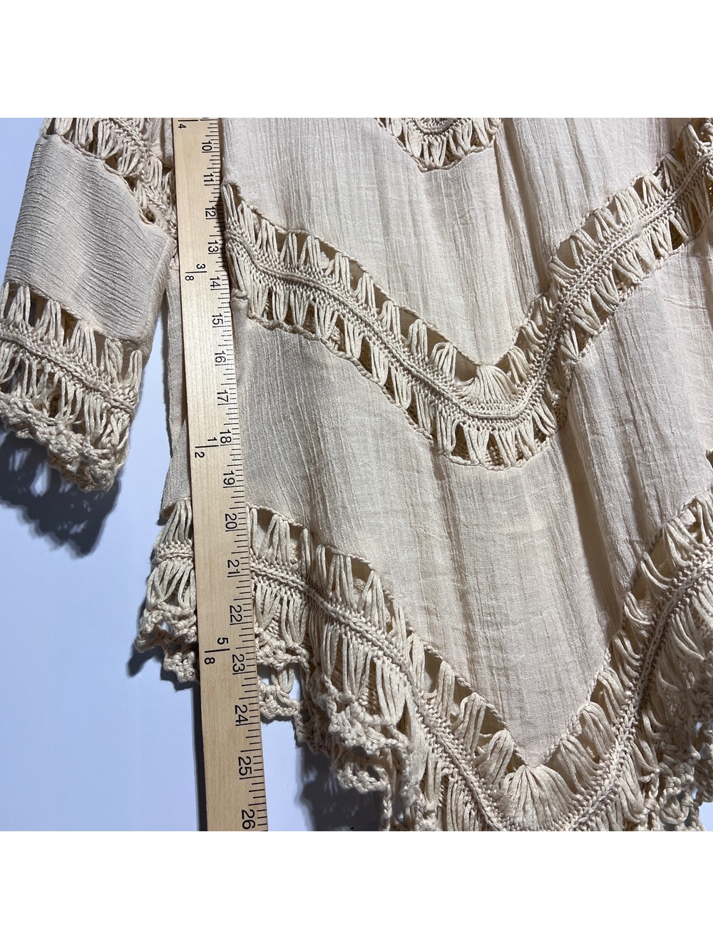 Bohemian Style Poncho Cream Crochet Trimmed V-Neck Top Women’s Small - Picture 7 of 8